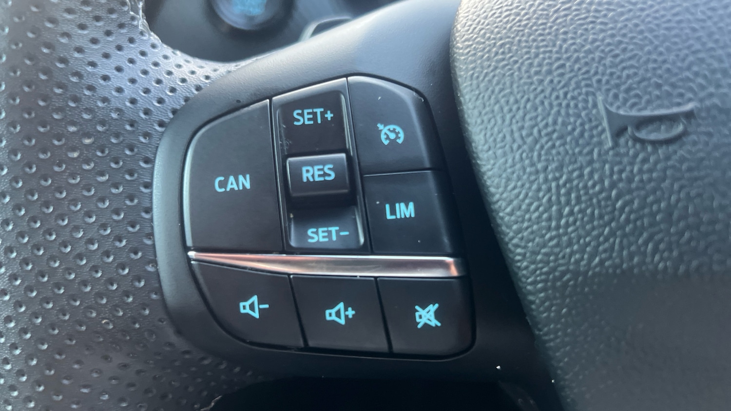 Used Ford Puma 2022 for sale - 76693196: Photo 30