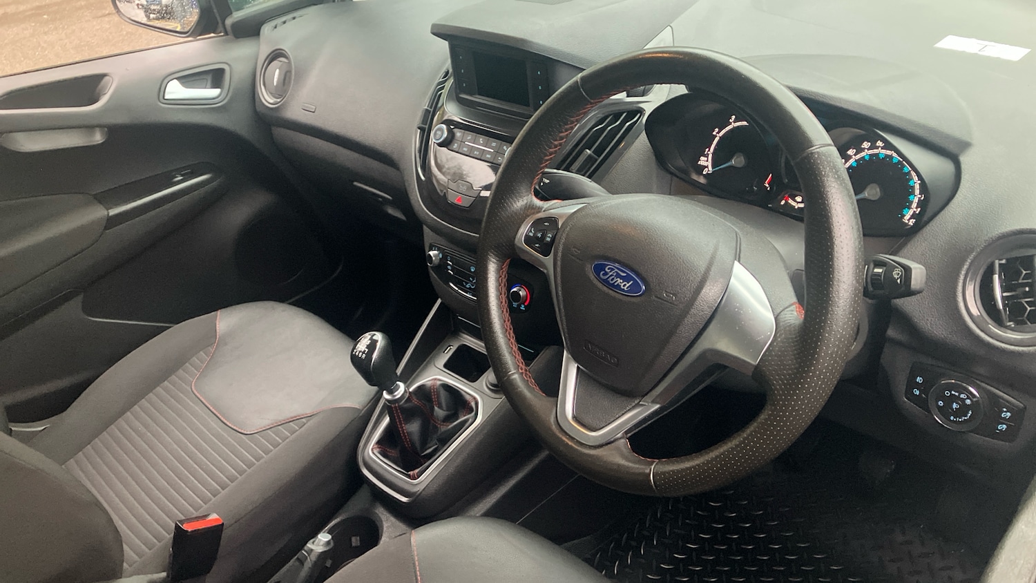 Used Ford Transit Courier 2022 for sale - 77432478: Photo 16