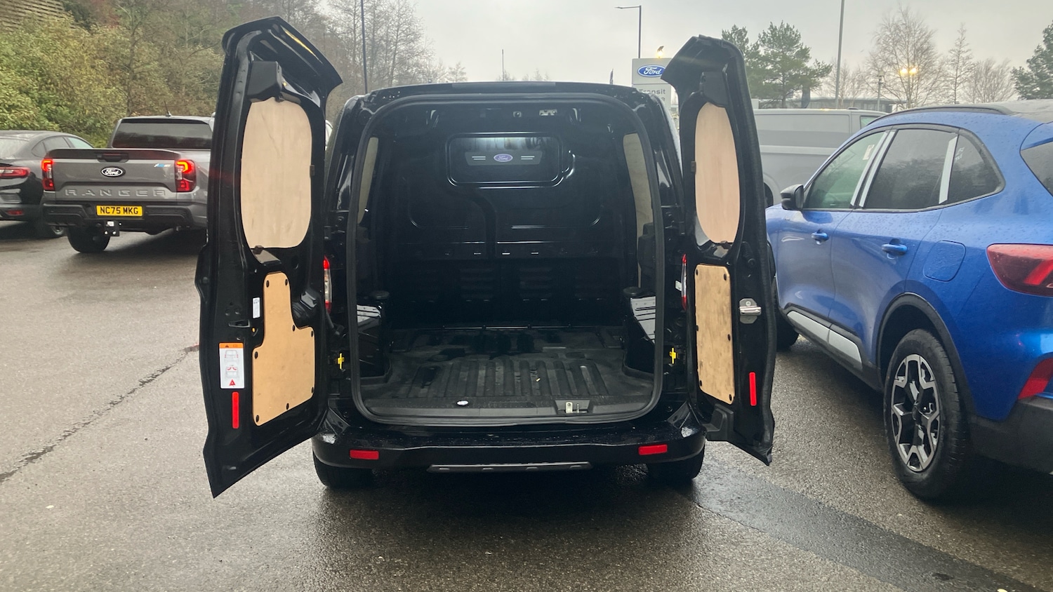 Used Ford Transit Courier 2022 for sale - 77432478: Photo 3