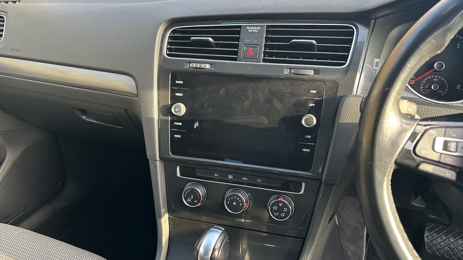 Used Volkswagen Golf 2019 for sale - 77233545: Photo 14