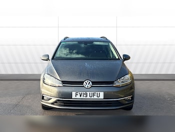 Used Volkswagen Golf 2019 for sale - 77233545: Photo