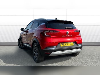 Used Renault Captur 2023 for sale - 79082436: Photo