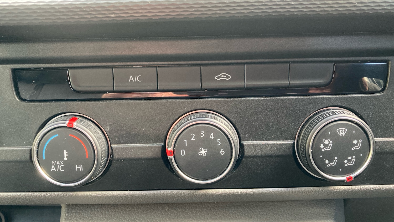 Used Volkswagen Transporter 2023 for sale - 78025244: Photo 25