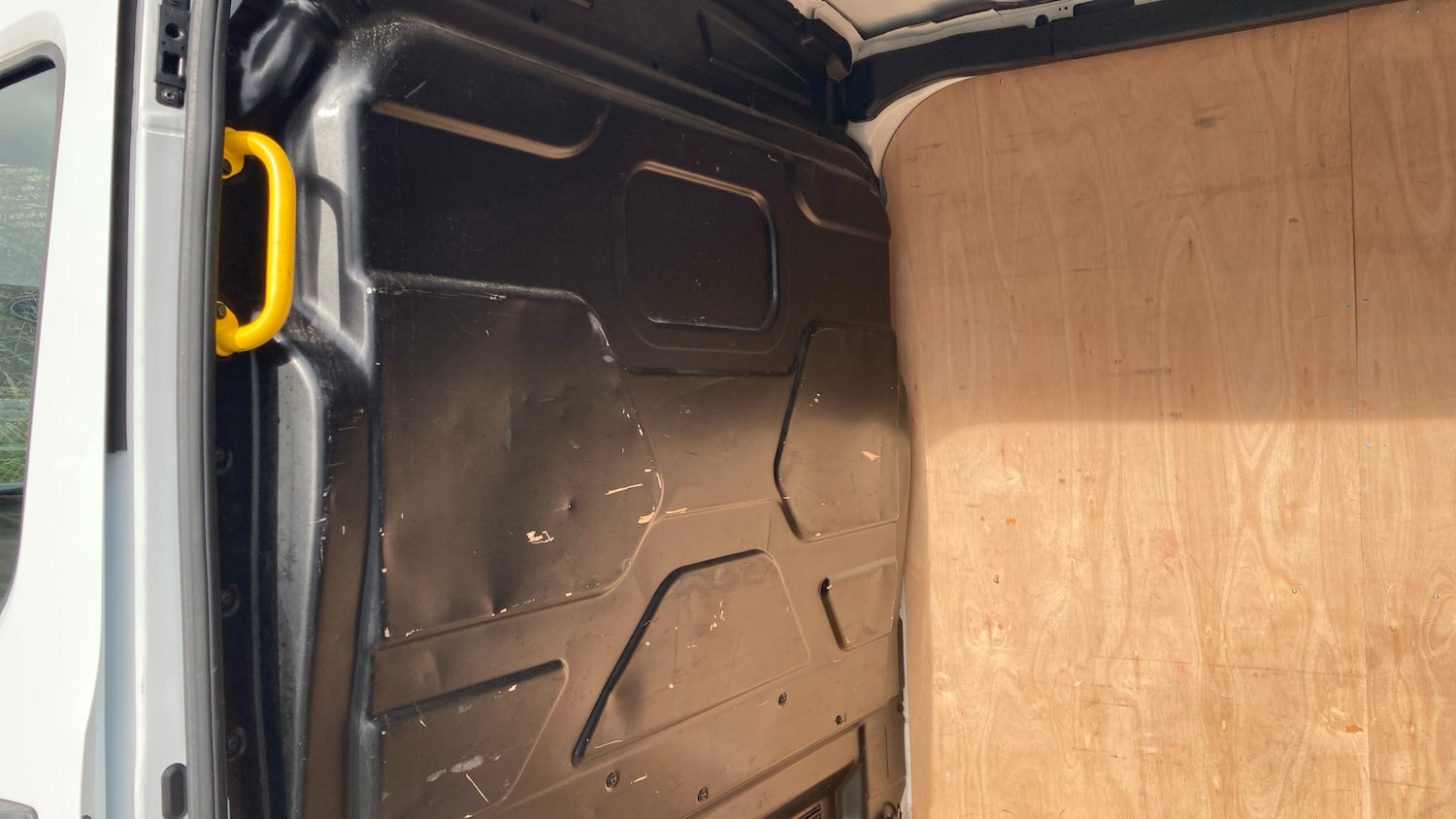 Used Ford Transit 2024 for sale - 77616101: Photo 18