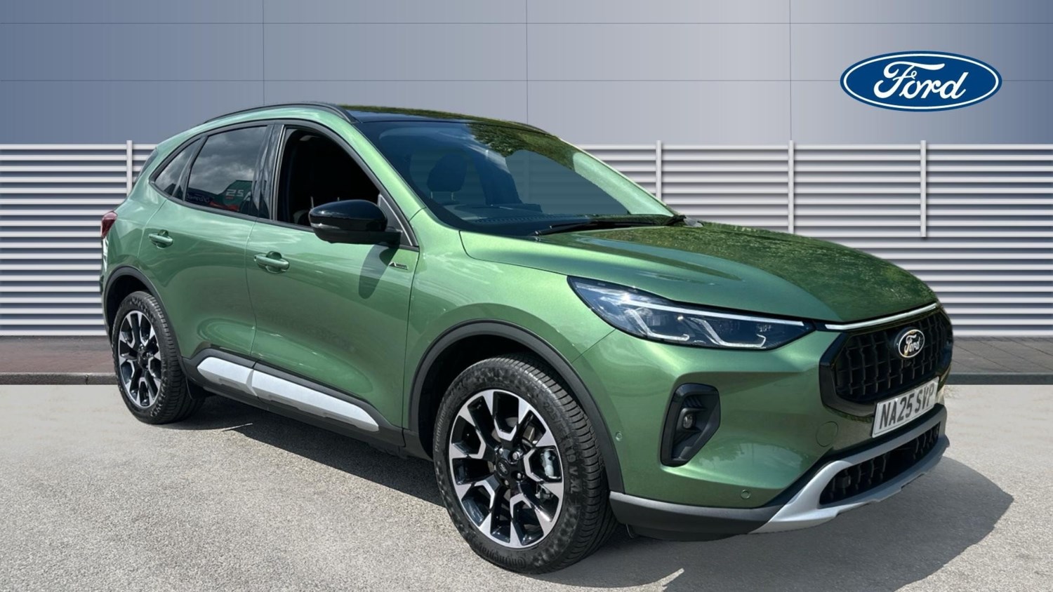 2025 Ford Kuga 2.5 PHEV Active 5dr CVT Estate Estate Hybrid Automatic - Picture 1 of 24