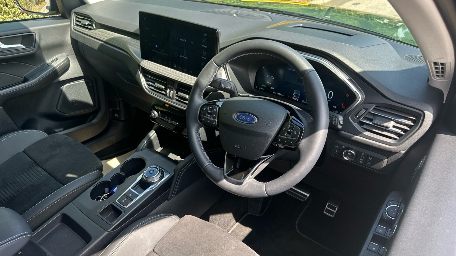 2025 Ford Kuga 2.5 PHEV Active 5dr CVT Estate Estate Hybrid Automatic - Picture 11 of 24