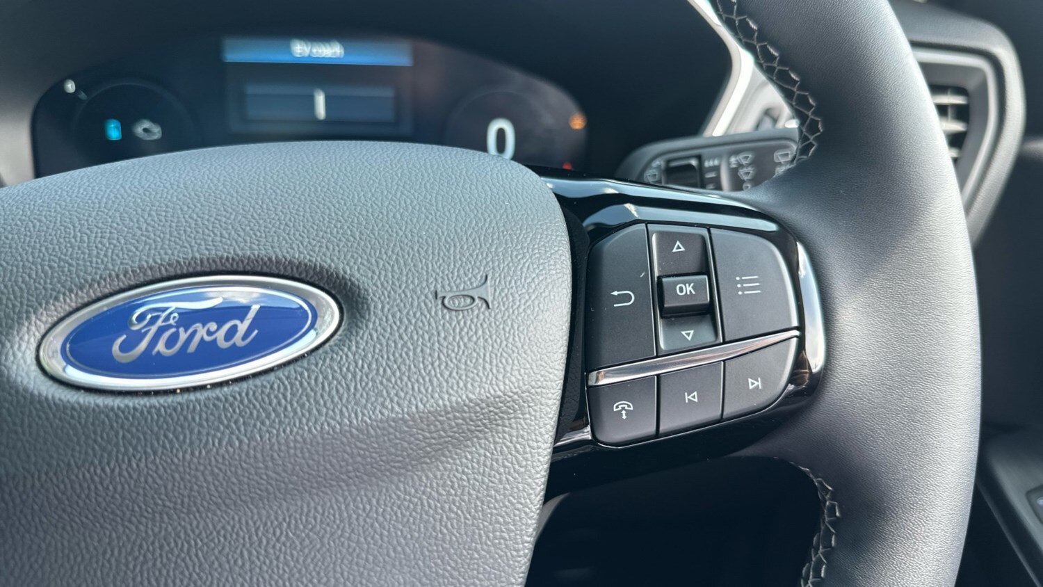2025 Ford Kuga 2.5 PHEV Active 5dr CVT Estate Estate Hybrid Automatic - Picture 22 of 24
