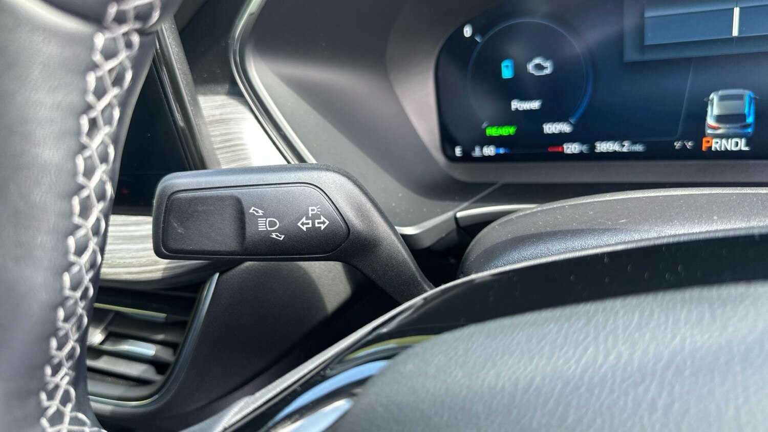 2025 Ford Kuga 2.5 PHEV Active 5dr CVT Estate Estate Hybrid Automatic - Picture 23 of 24