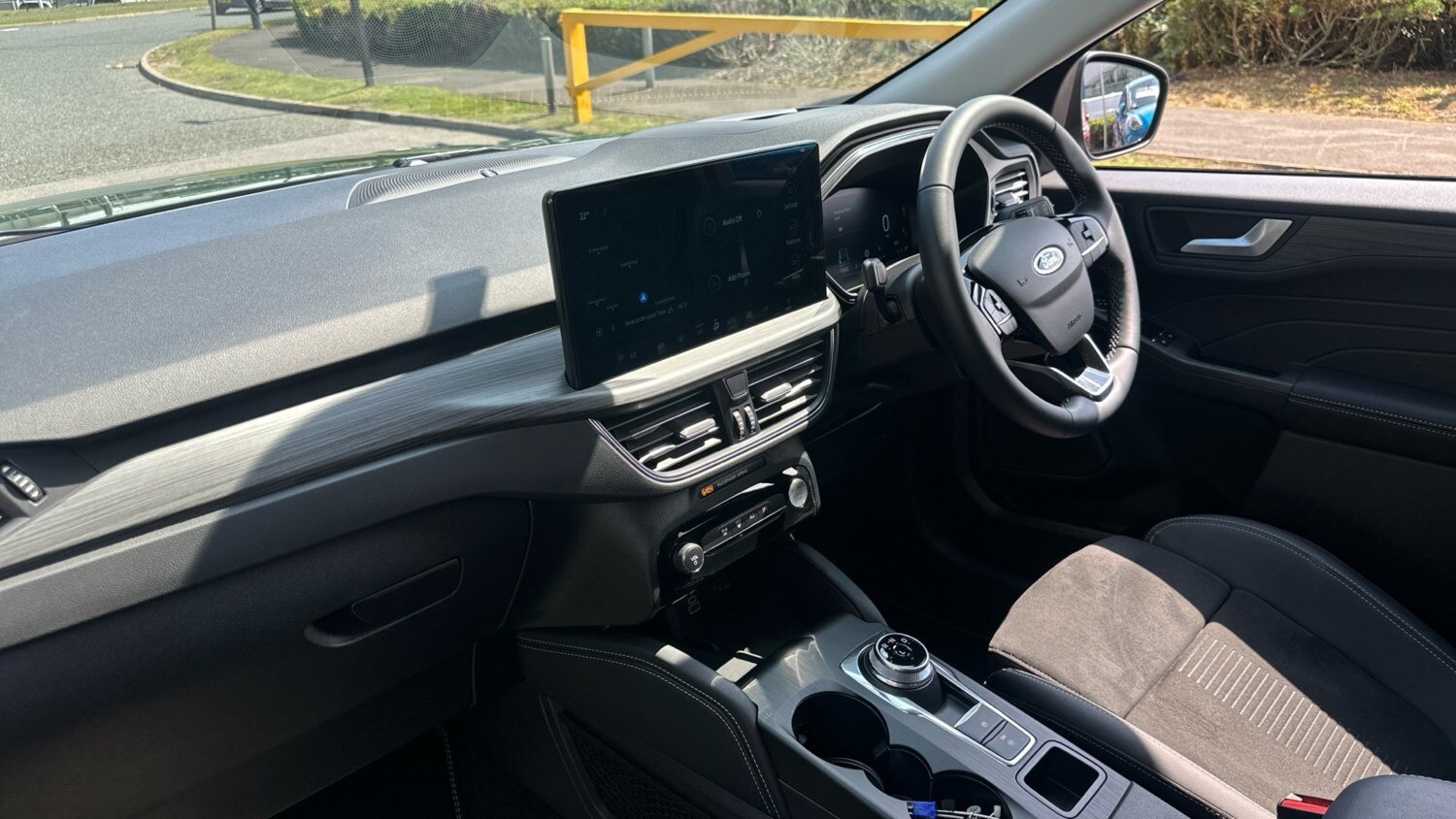 2025 Ford Kuga 2.5 PHEV Active 5dr CVT Estate Estate Hybrid Automatic - Picture 9 of 24