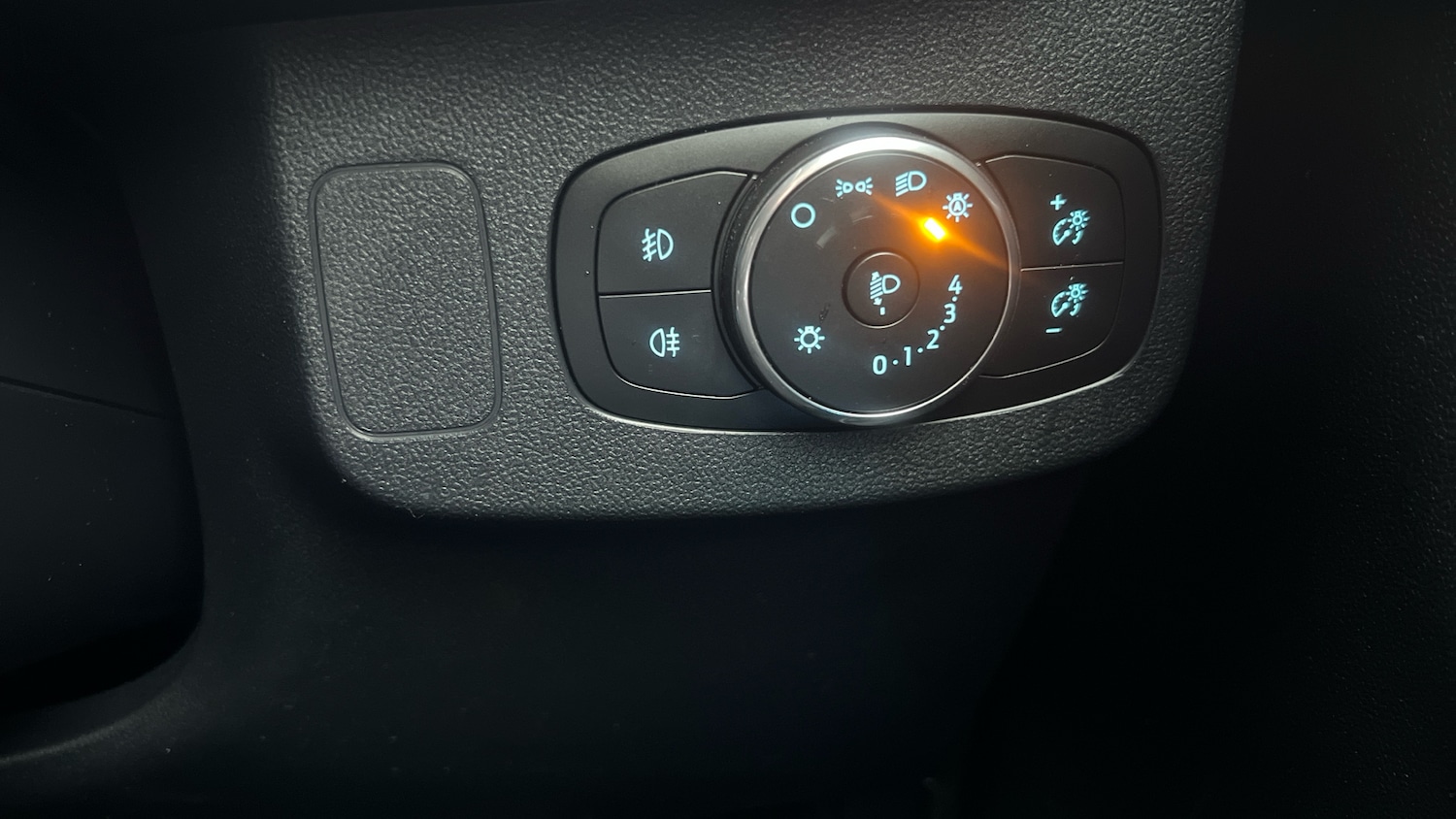 Used Ford Puma 2021 for sale - 77893195: Photo 23