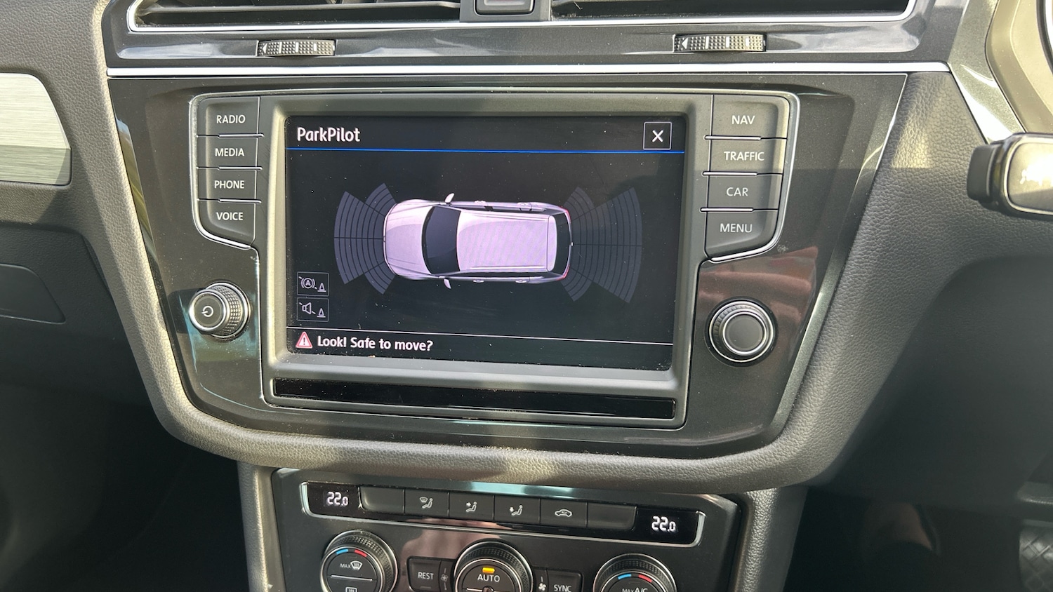 Used Volkswagen Tiguan 2017 for sale - 76500049: Photo 43