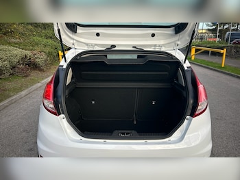 Used Ford Fiesta 2017 for sale - 76219653: Photo 4
