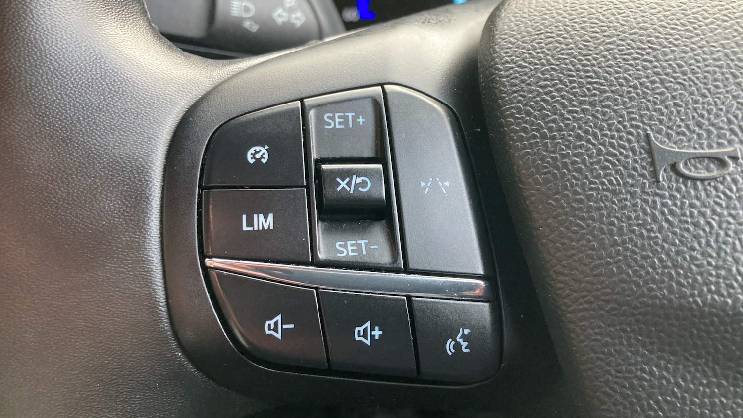 Used Ford Transit Courier 2024 for sale - 78040154: Photo 23