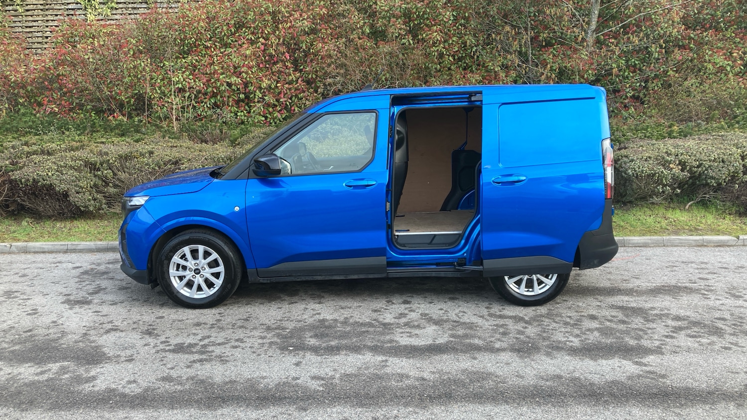 Used Ford Transit Courier 2024 for sale - 78040154: Photo 28