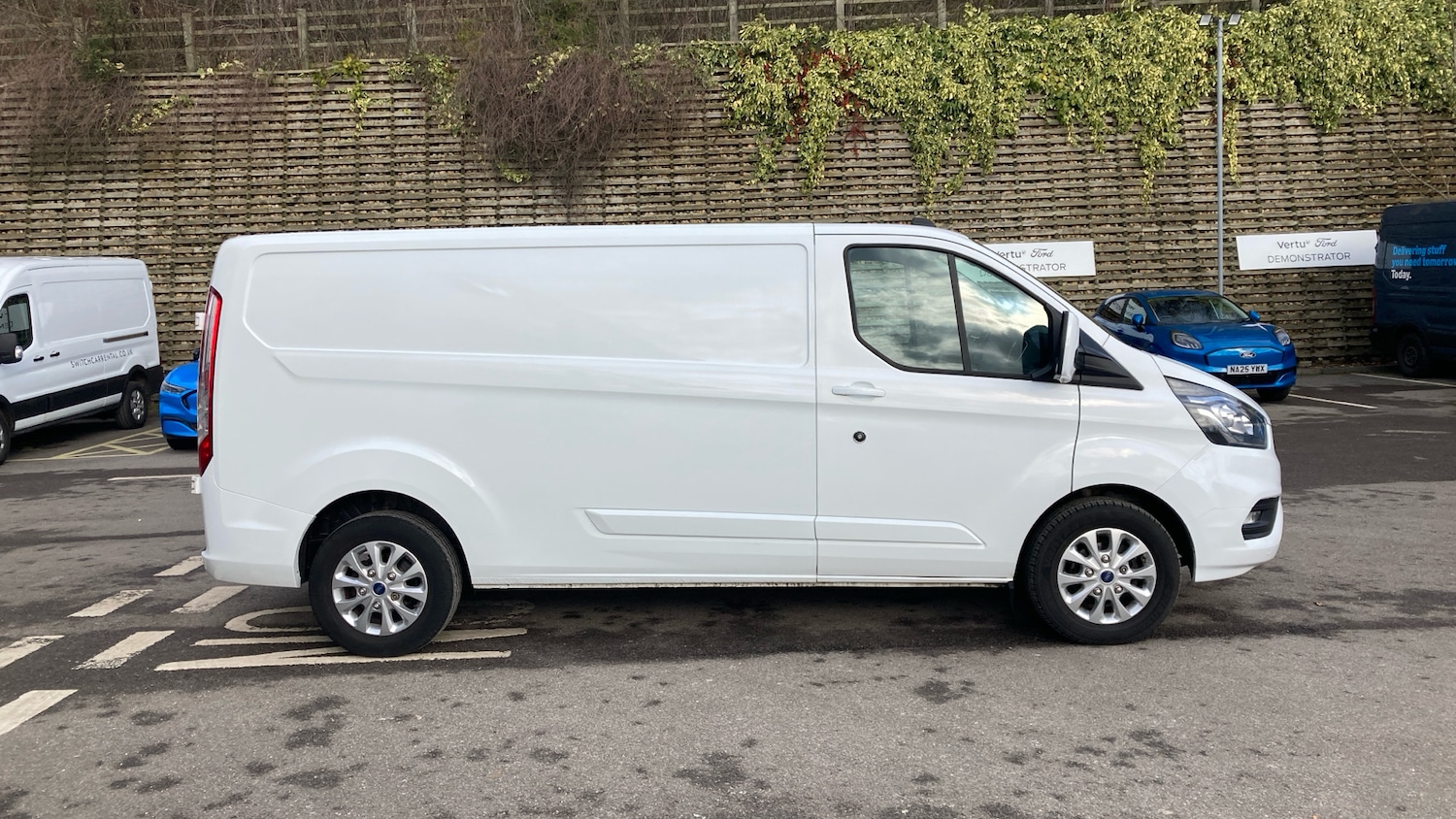 Used Ford Transit Custom 2020 for sale - 77601918: Photo 9