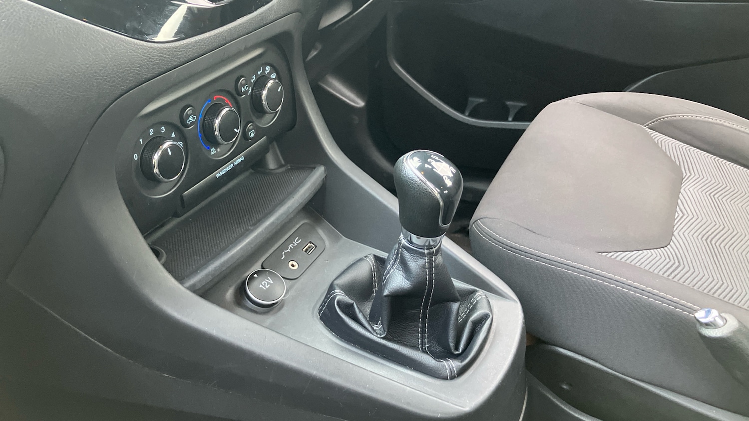 Used Ford Ka+ 2018 for sale - 76588243: Photo 13