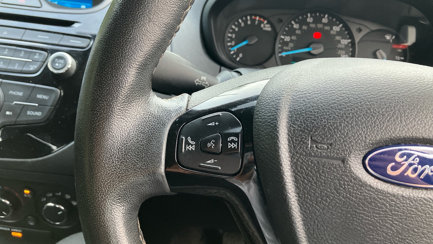 Used Ford Ka+ 2018 for sale - 76588243: Photo 25