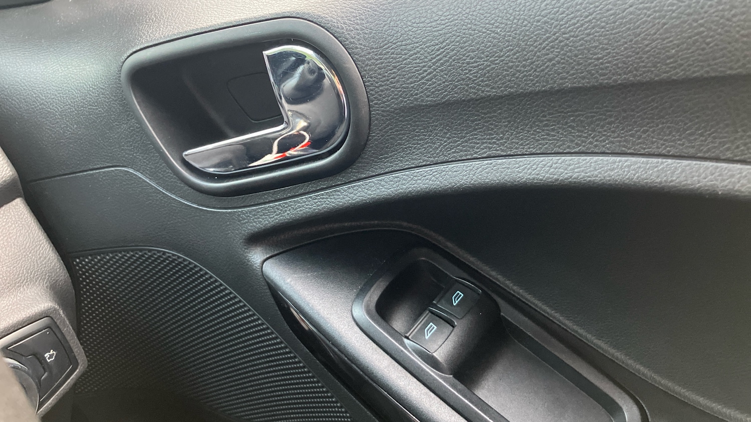 Used Ford Ka+ 2018 for sale - 76588243: Photo 29