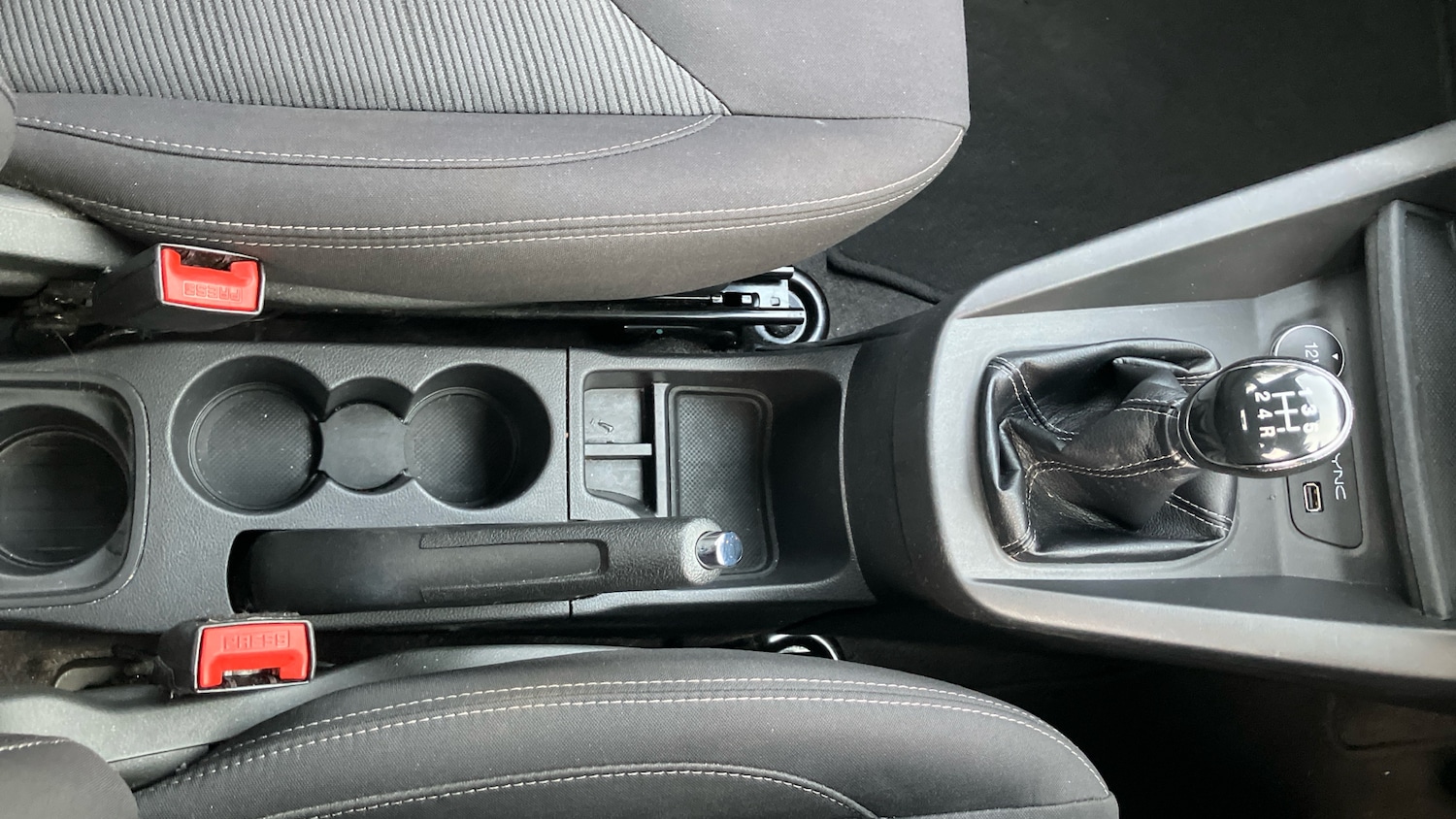 Used Ford Ka+ 2018 for sale - 76588243: Photo 31