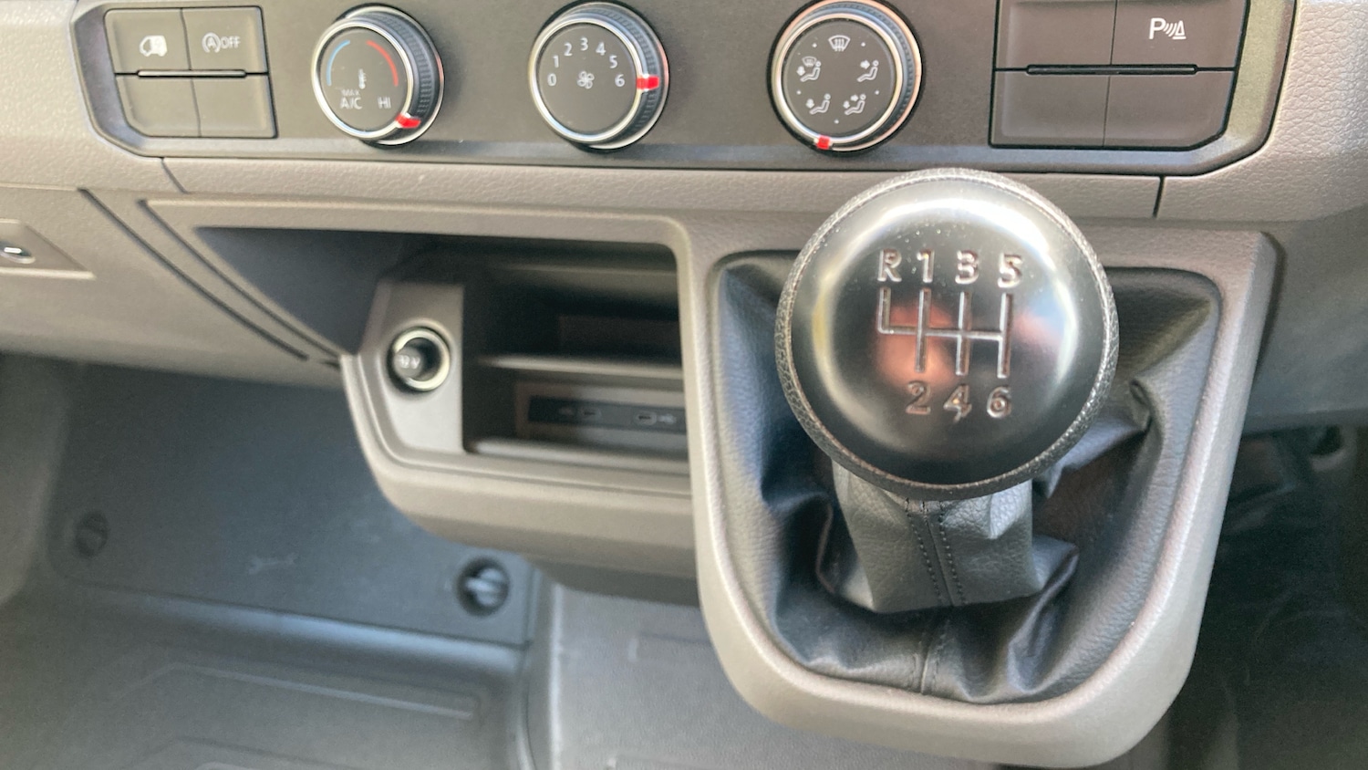 Used Volkswagen Crafter 2024 for sale - 78025957: Photo 30