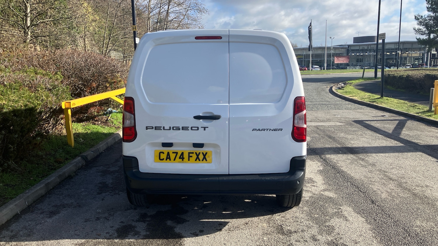 Used Peugeot Partner 2024 for sale - 77618790: Photo 11