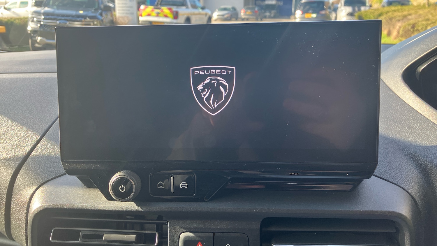 Used Peugeot Partner 2024 for sale - 77618790: Photo 25