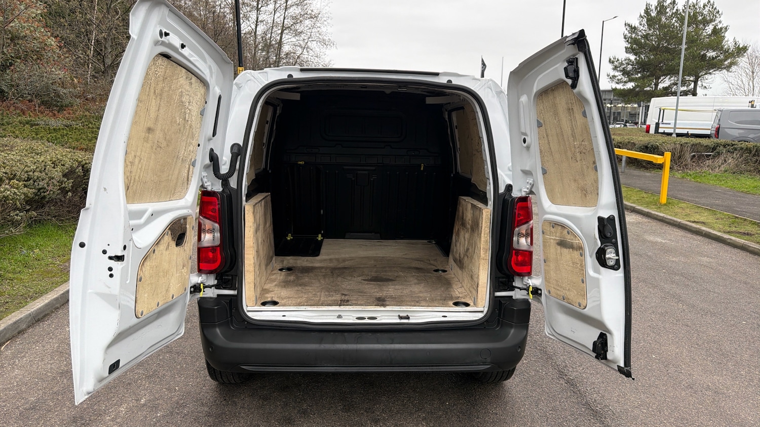 Used Toyota ProAce 2024 for sale - 77679362: Photo 3