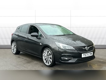 2021 (71) - 1.2 Turbo 145 Griffin Edition 5dr Petrol Hatchback