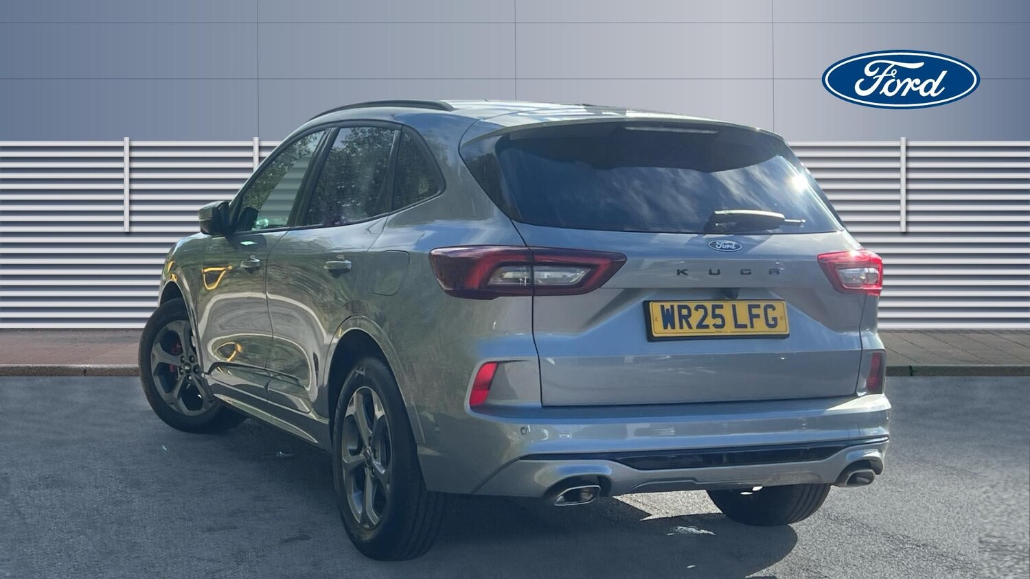 Used Ford Kuga 2025 for sale - 76192424: Photo 2
