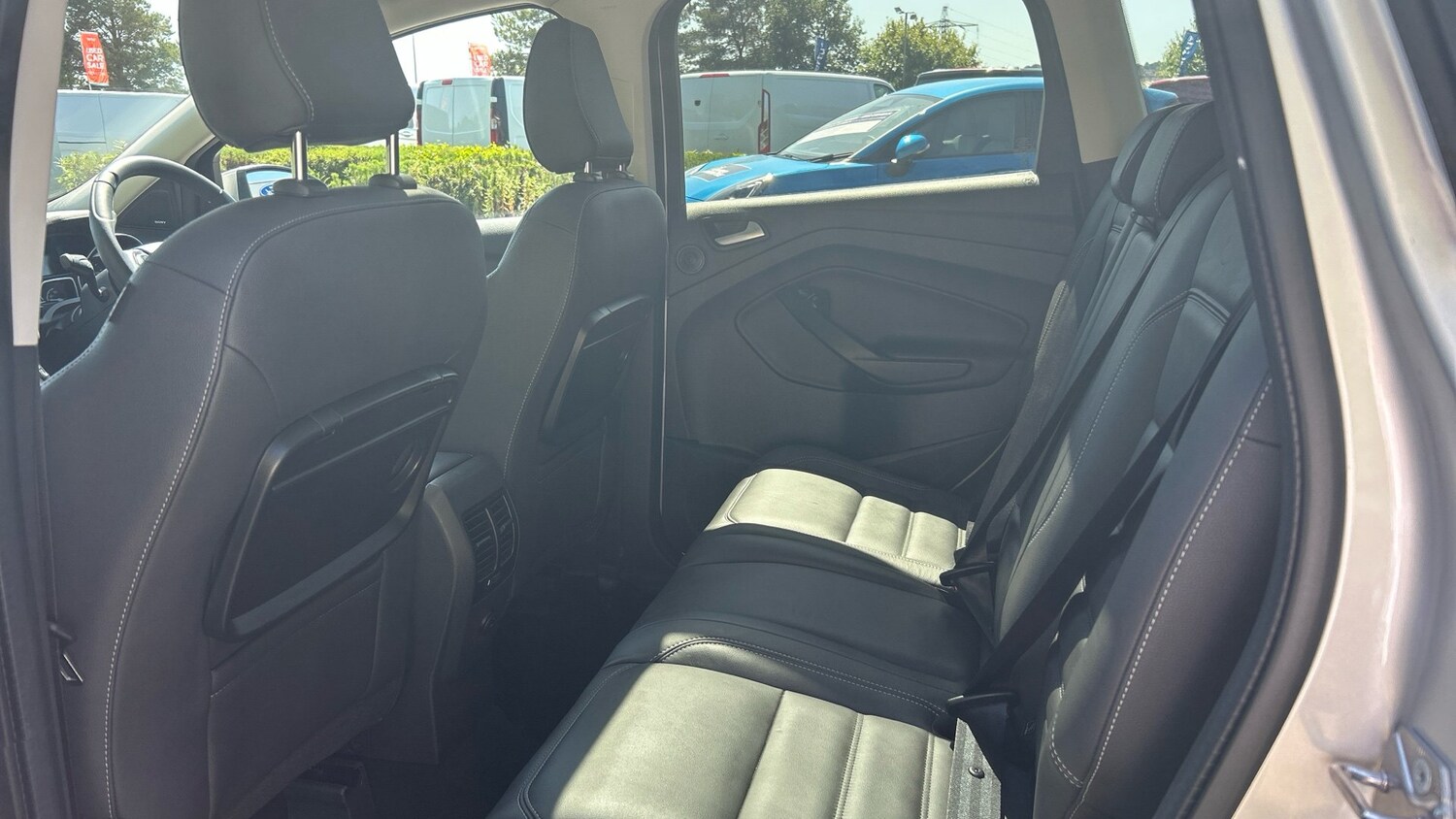 2019 Ford Kuga 2.0 TDCi 180 Titanium X Edition 5dr Auto Diesel Estate Estate Die - Picture 16 of 24