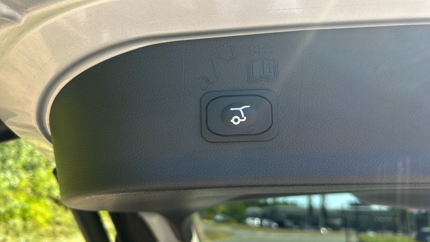 2019 Ford Kuga 2.0 TDCi 180 Titanium X Edition 5dr Auto Diesel Estate Estate Die - Picture 21 of 24