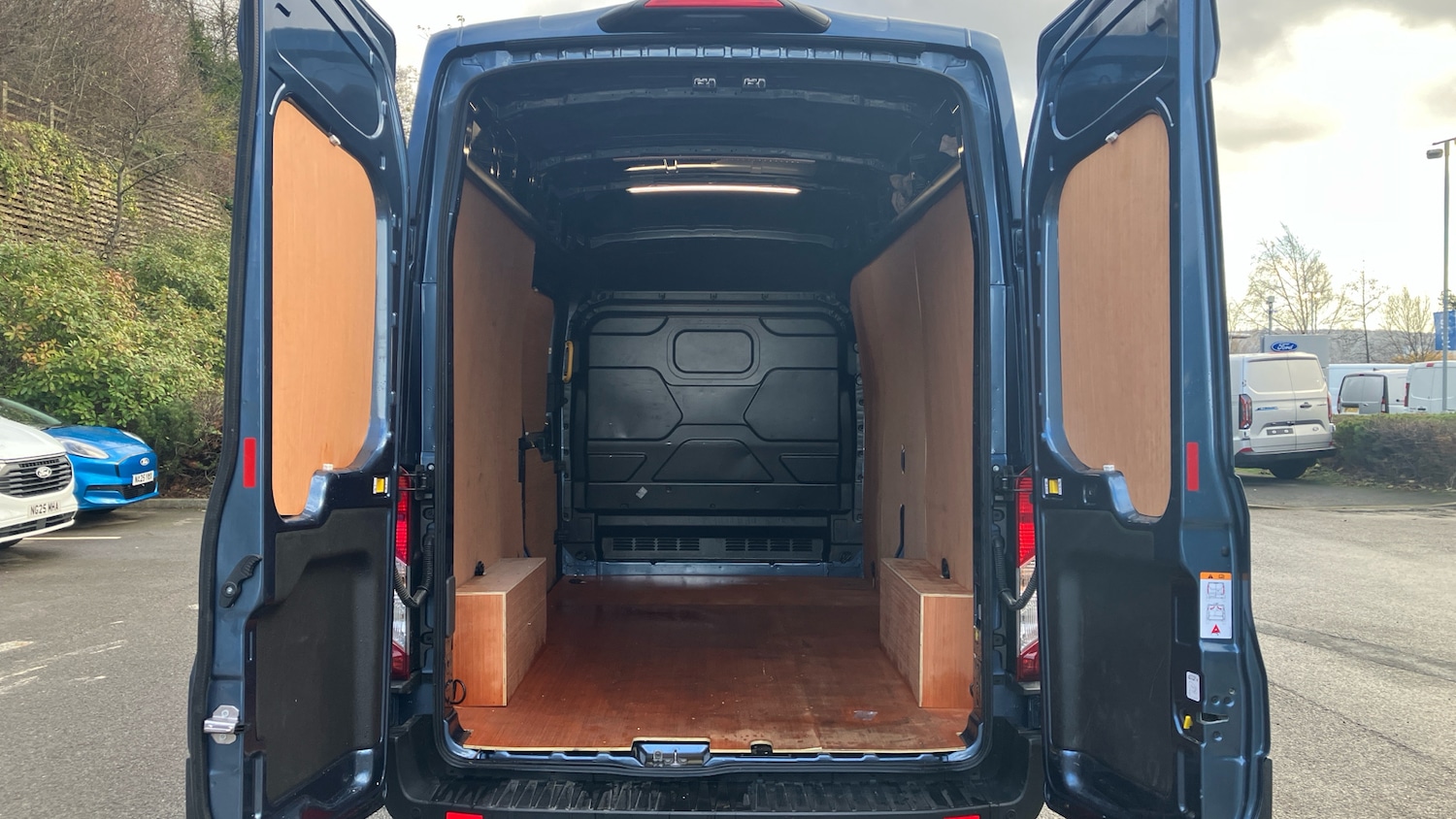 Used Ford Transit 2025 for sale - 76940014: Photo 3