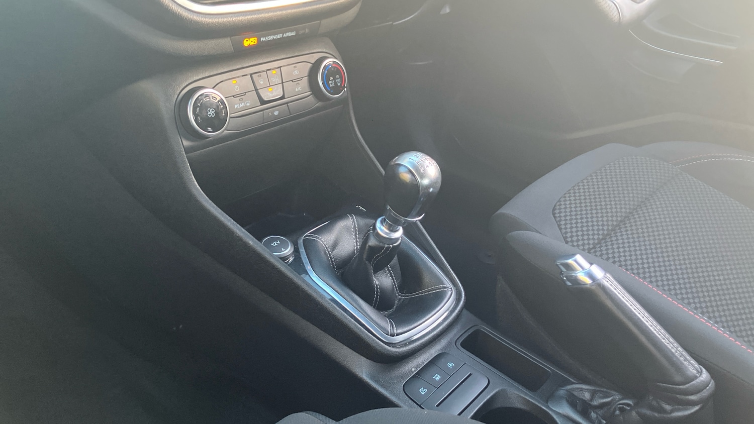 Used Ford Fiesta 2018 for sale - 76412359: Photo 13