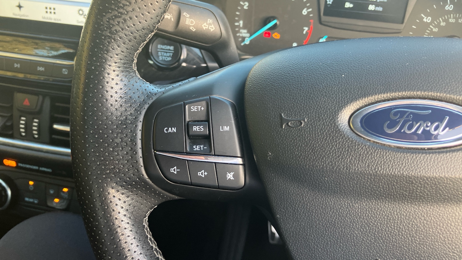 Used Ford Fiesta 2018 for sale - 76412359: Photo 30