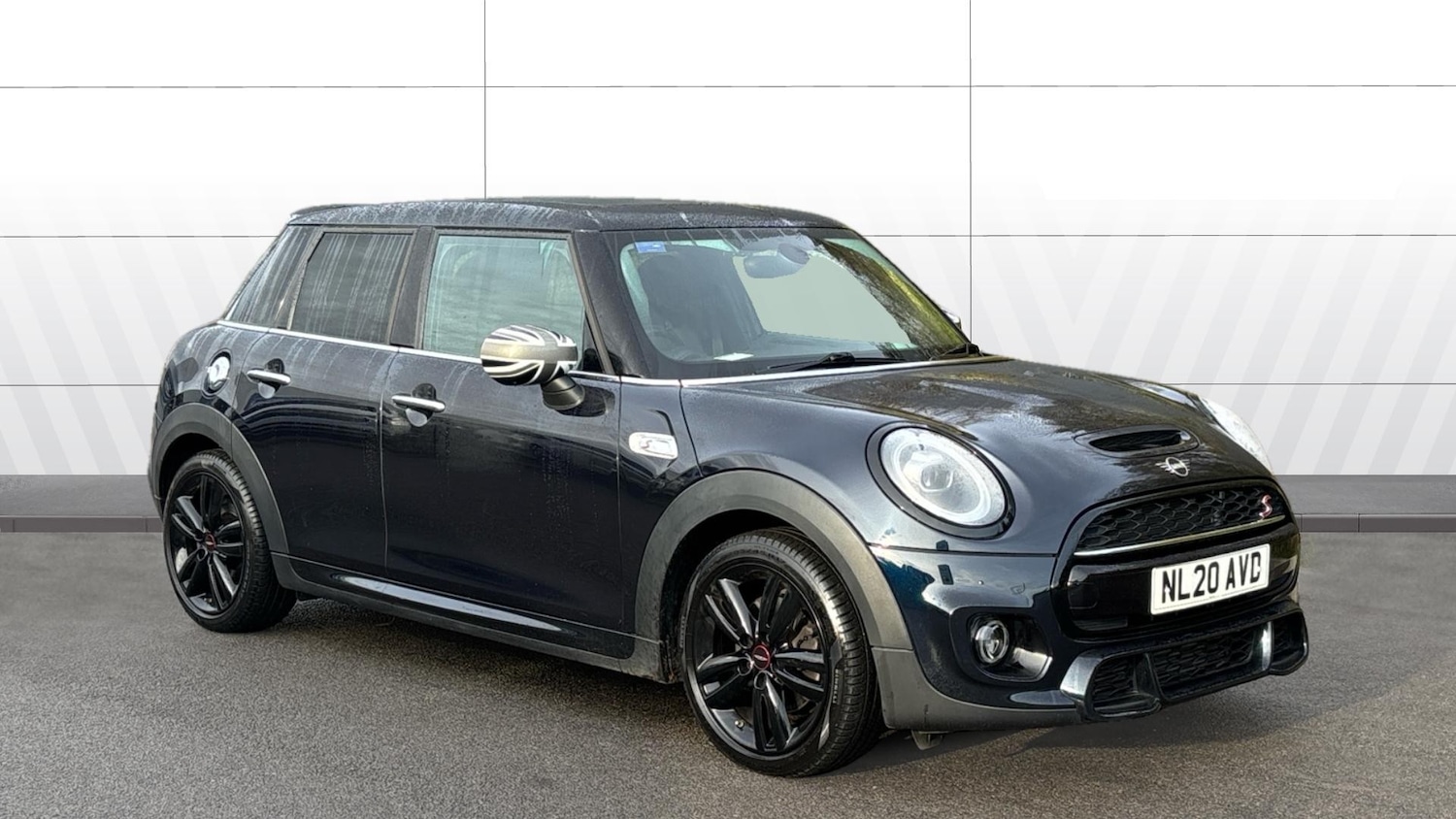 Used MINI Hatch 2020 for sale - 76718799: Photo 1