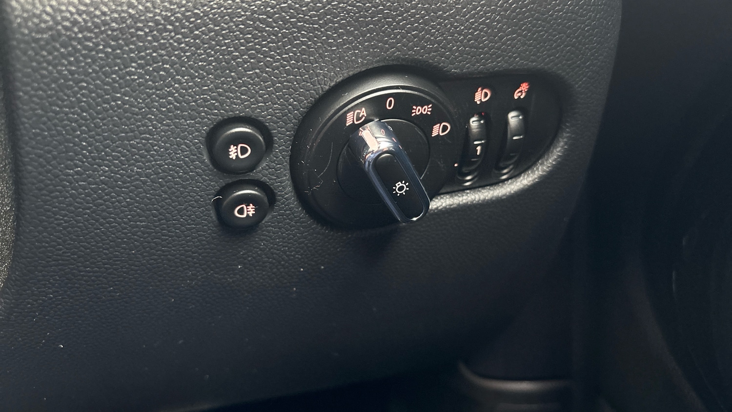 Used MINI Hatch 2020 for sale - 76718799: Photo 26