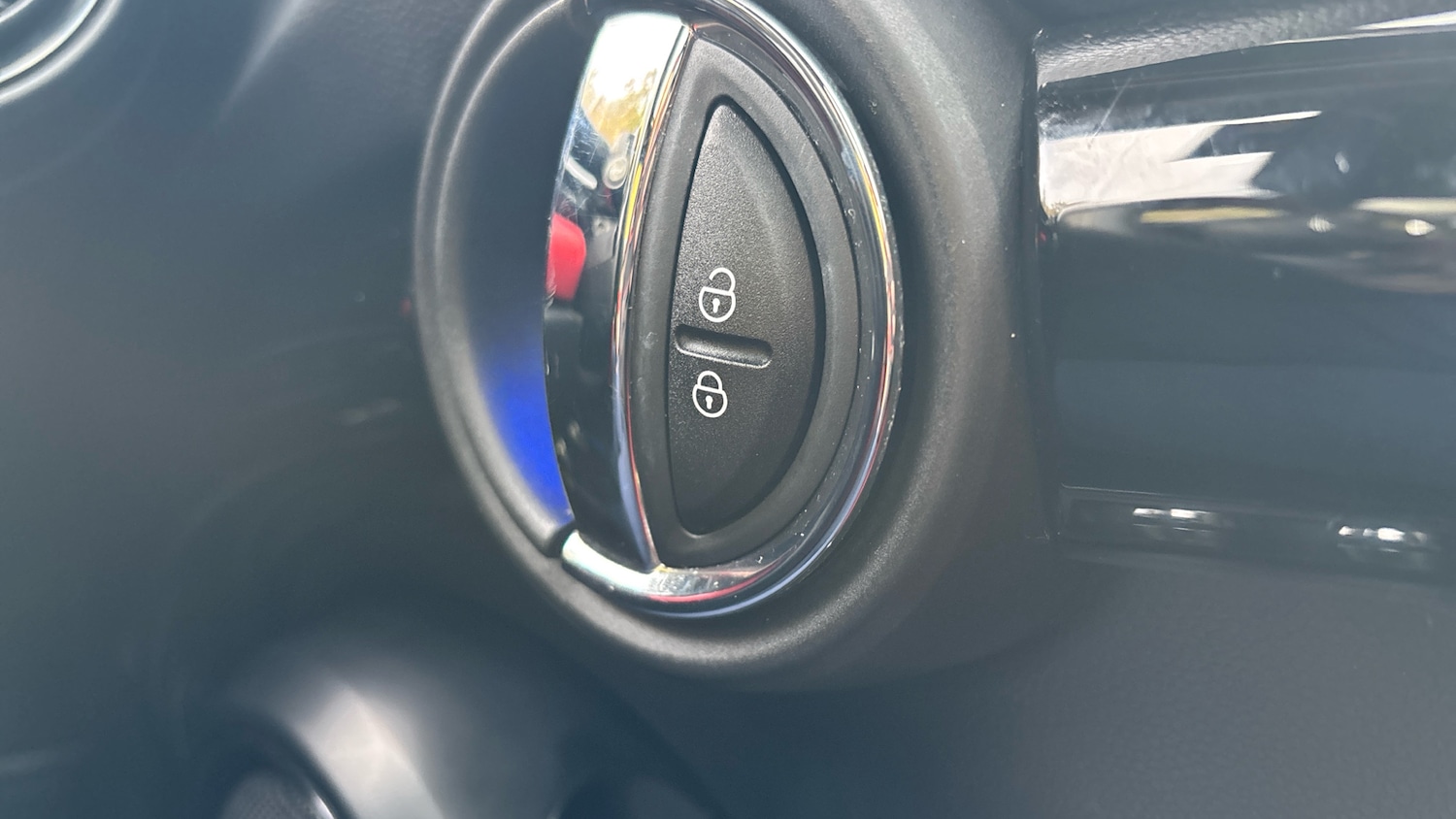 Used MINI Hatch 2020 for sale - 76718799: Photo 27