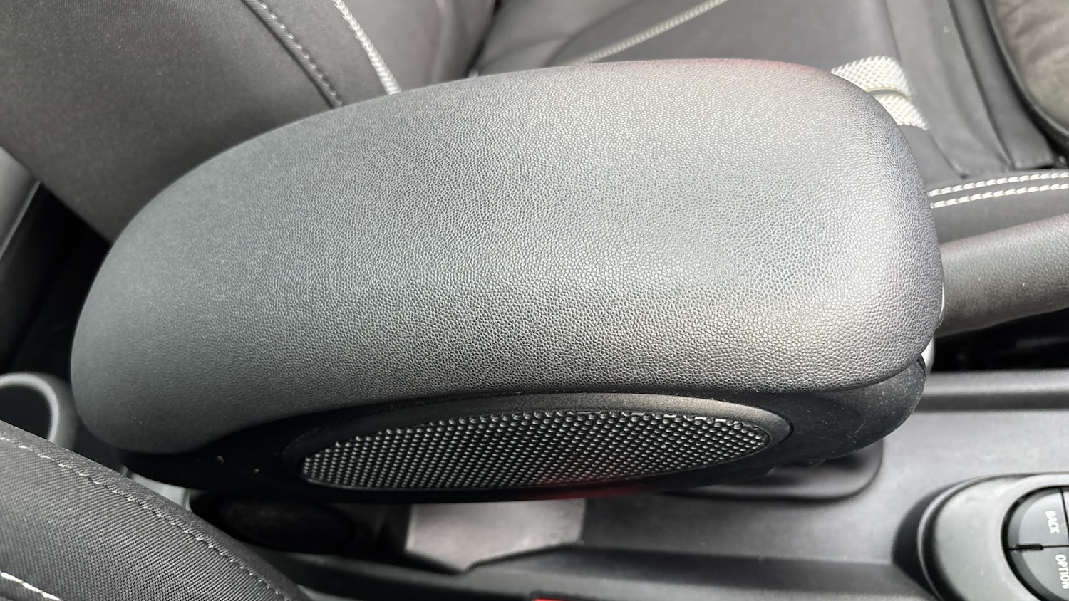 Used MINI Hatch 2020 for sale - 76718799: Photo 32