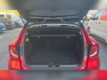 Used Renault Captur 2023 for sale - 77743140: Photo