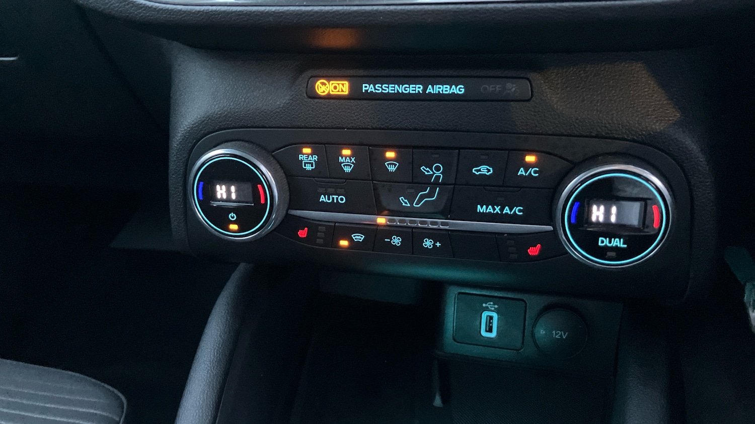 Used Ford Focus 2021 for sale - 77208195: Photo 21