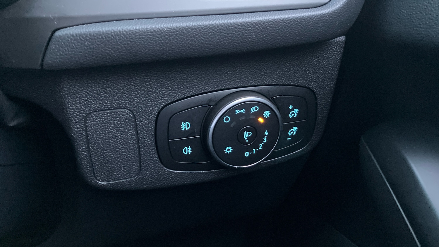 Used Ford Focus 2021 for sale - 77208195: Photo 26