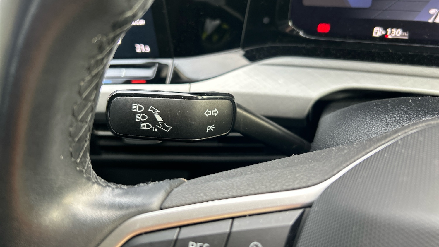 Used Volkswagen Golf 2023 for sale - 77052947: Photo 35