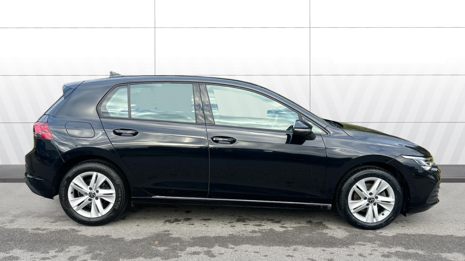 Used Volkswagen Golf 2023 for sale - 77052947: Photo 5