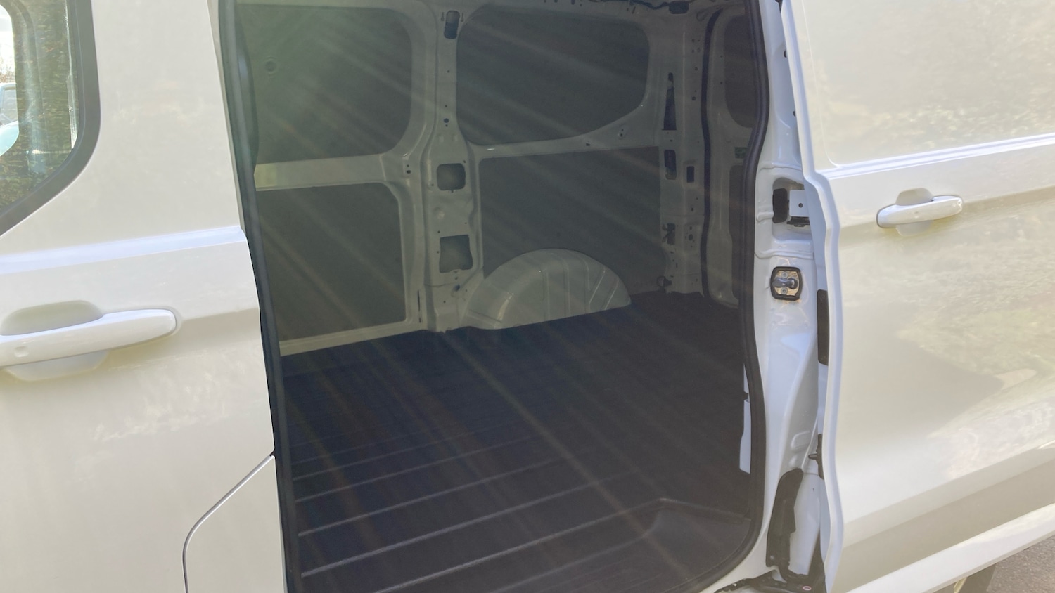 Used Ford Transit Custom 2025 for sale - 76352023: Photo 5