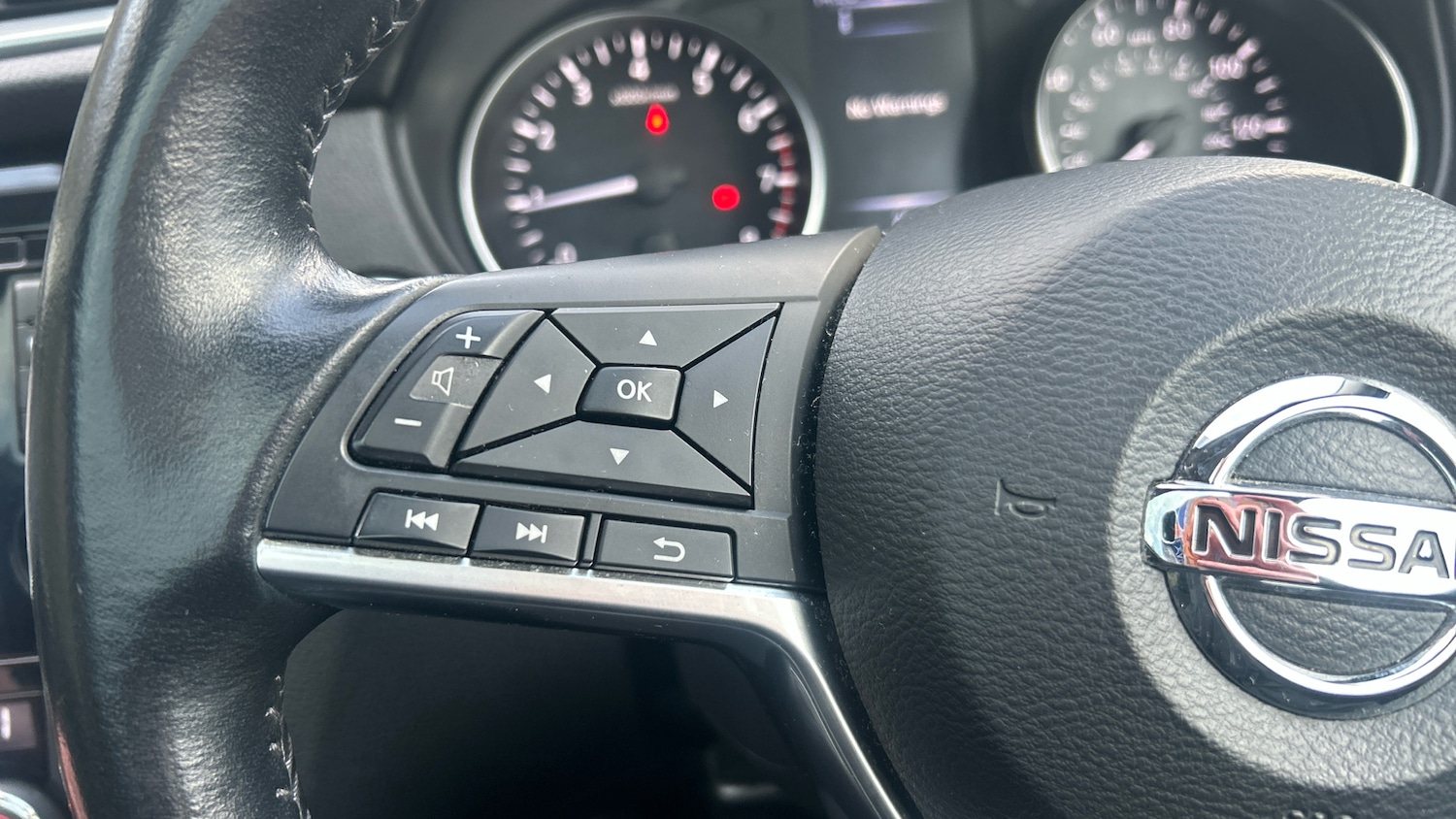 Used Nissan Qashqai 2018 for sale - 77207319: Photo 28