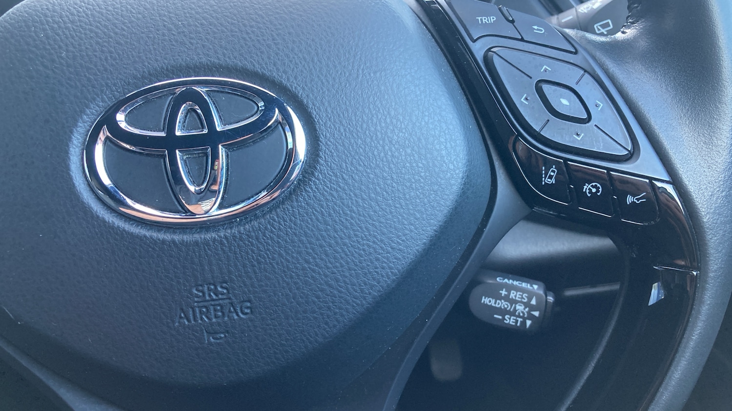 Used Toyota C-HR 2021 for sale - 76464373: Photo 23