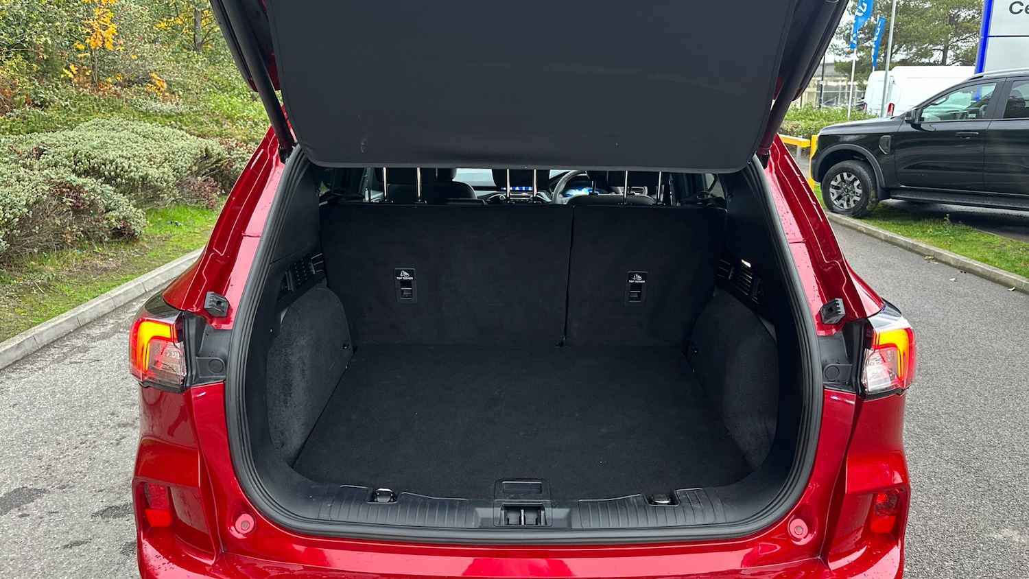 Used Ford Kuga 2022 for sale - 76500051: Photo 4