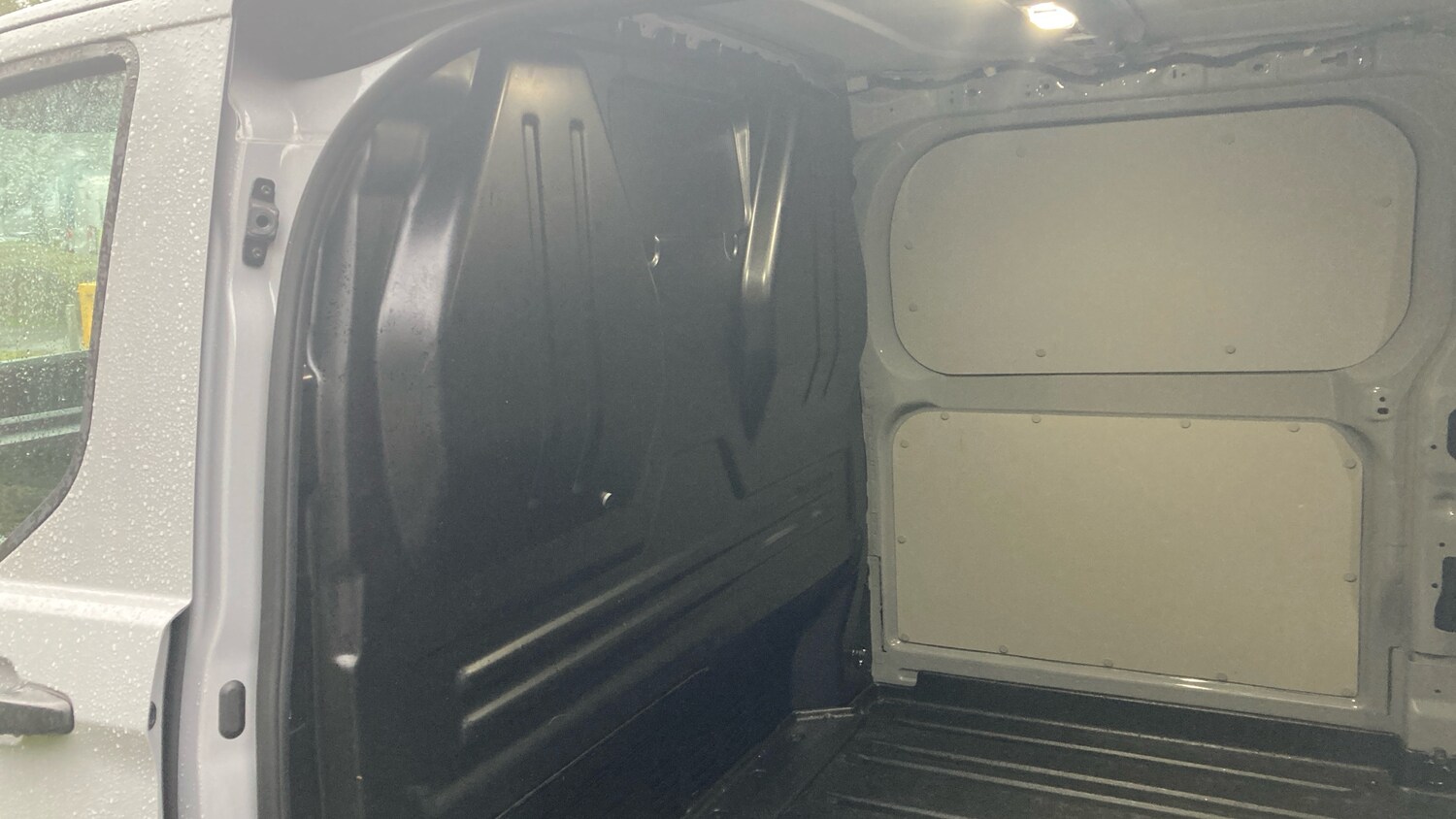 Used Ford Transit Custom 2025 for sale - 77465572: Photo 18