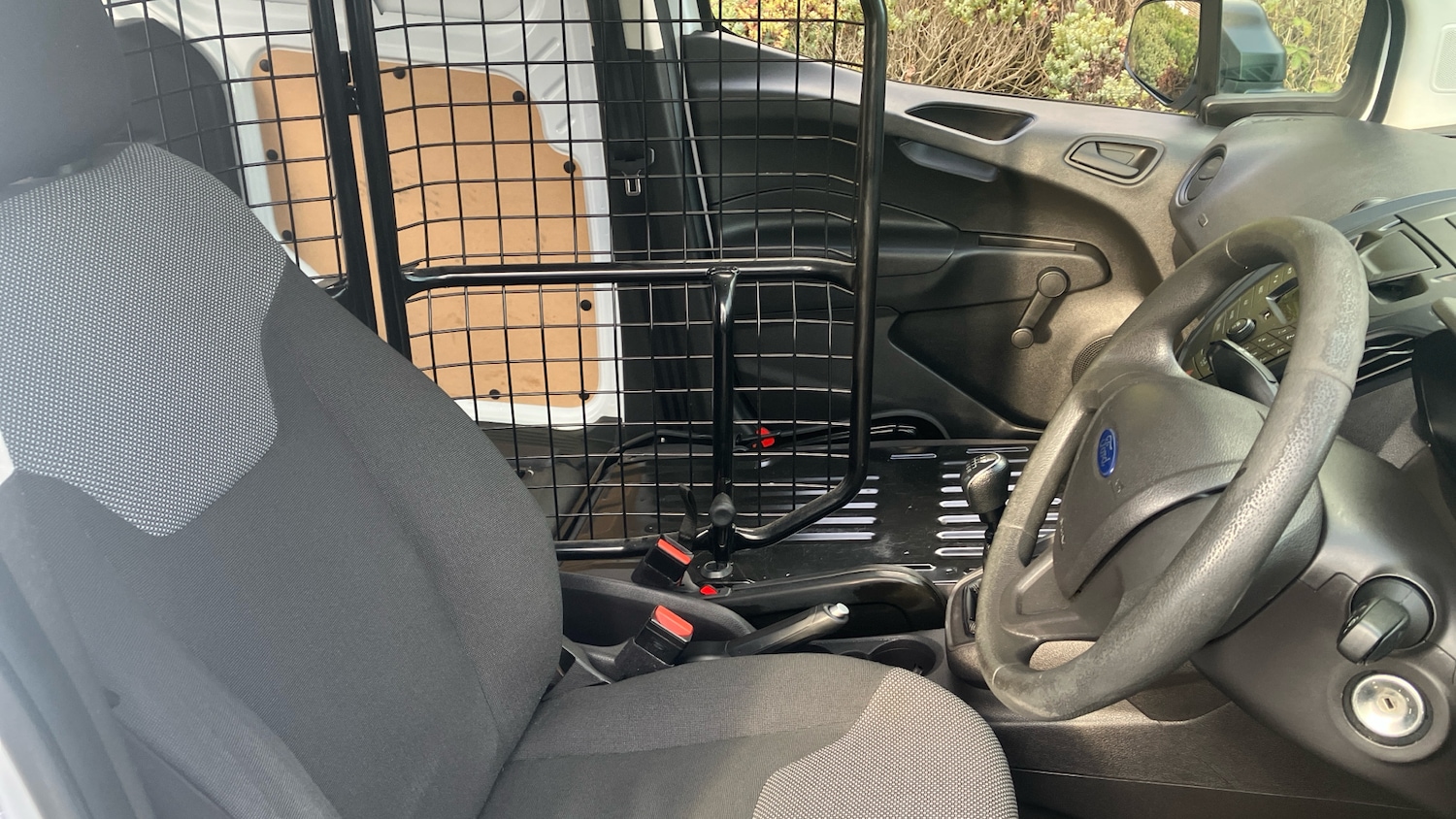 Used Ford Transit Courier 2020 for sale - 76567700: Photo 5