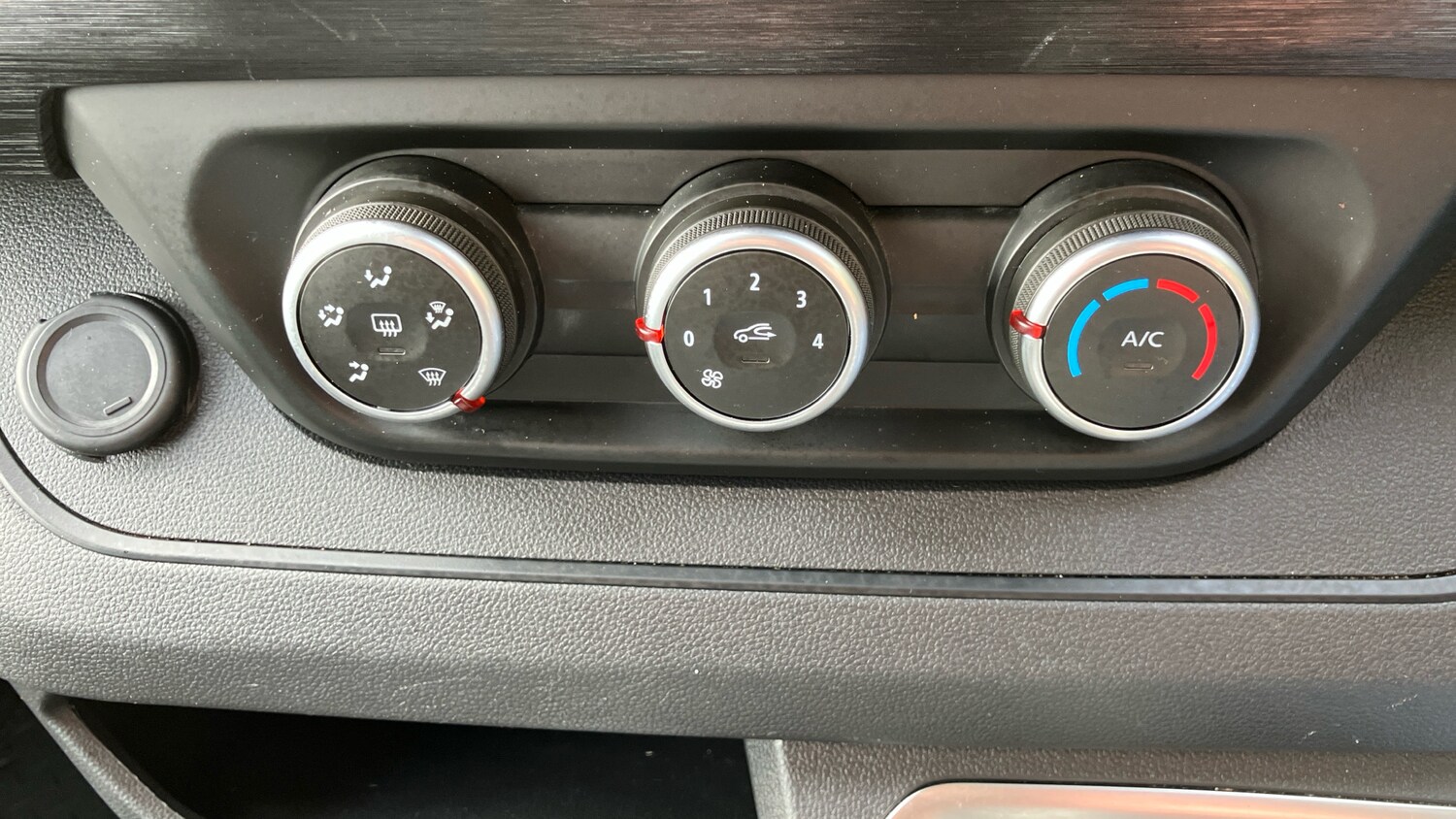 Used Renault Trafic 2023 for sale - 76611501: Photo 31